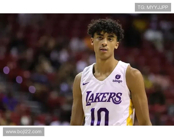 克里斯蒂称赞球队先发实力替补阵容深度或为联盟顶尖水平